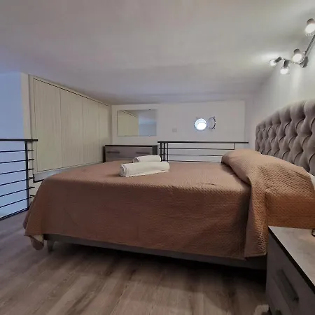Casa Marfi Apartman *